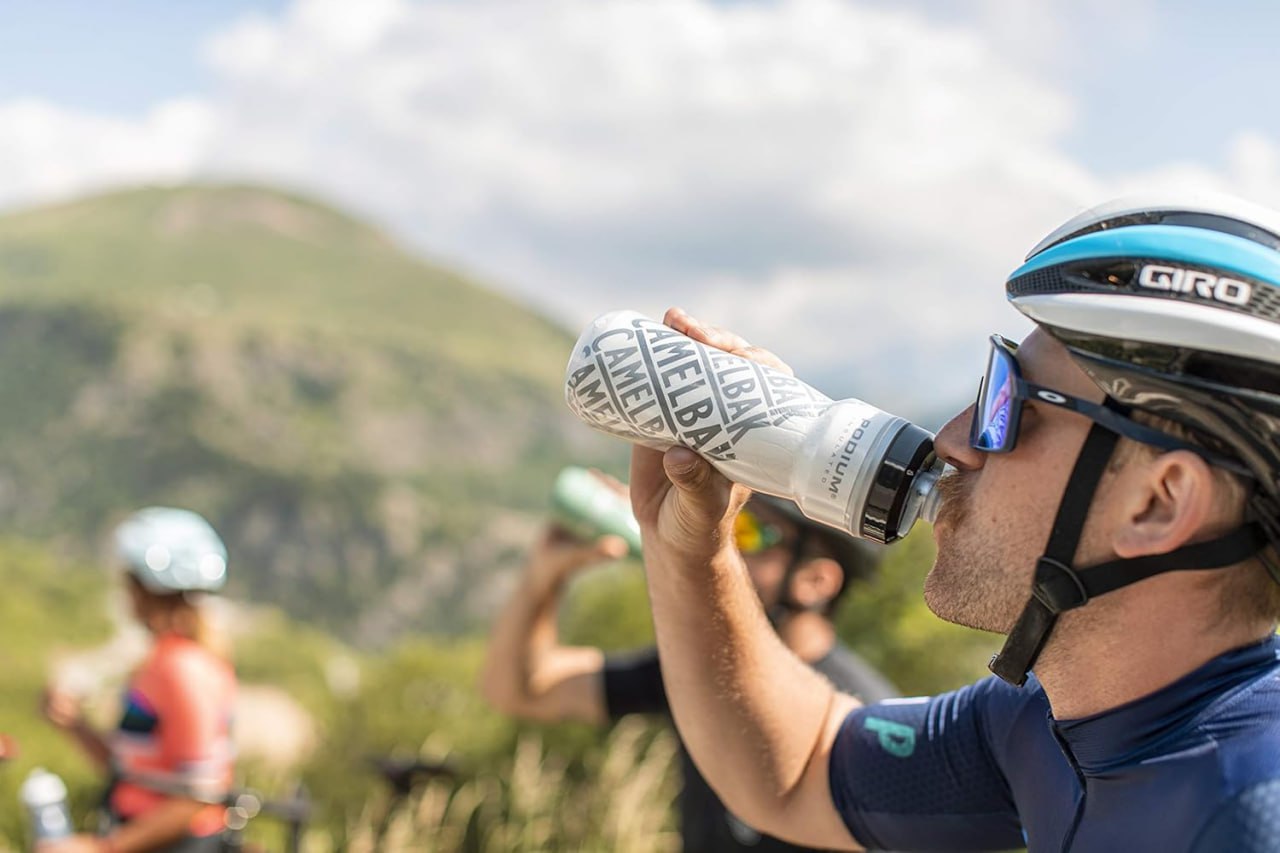 Camelbak Garrafa Podium Chill De 620mL Sem Vazamentos com Trava de Segurança