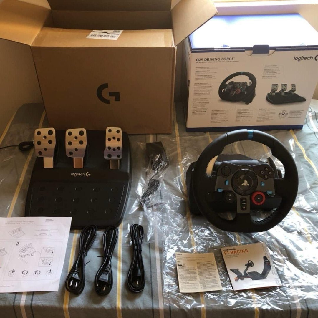 Volante Gamer Logitech G29 Driving Force para PlayStation e PC