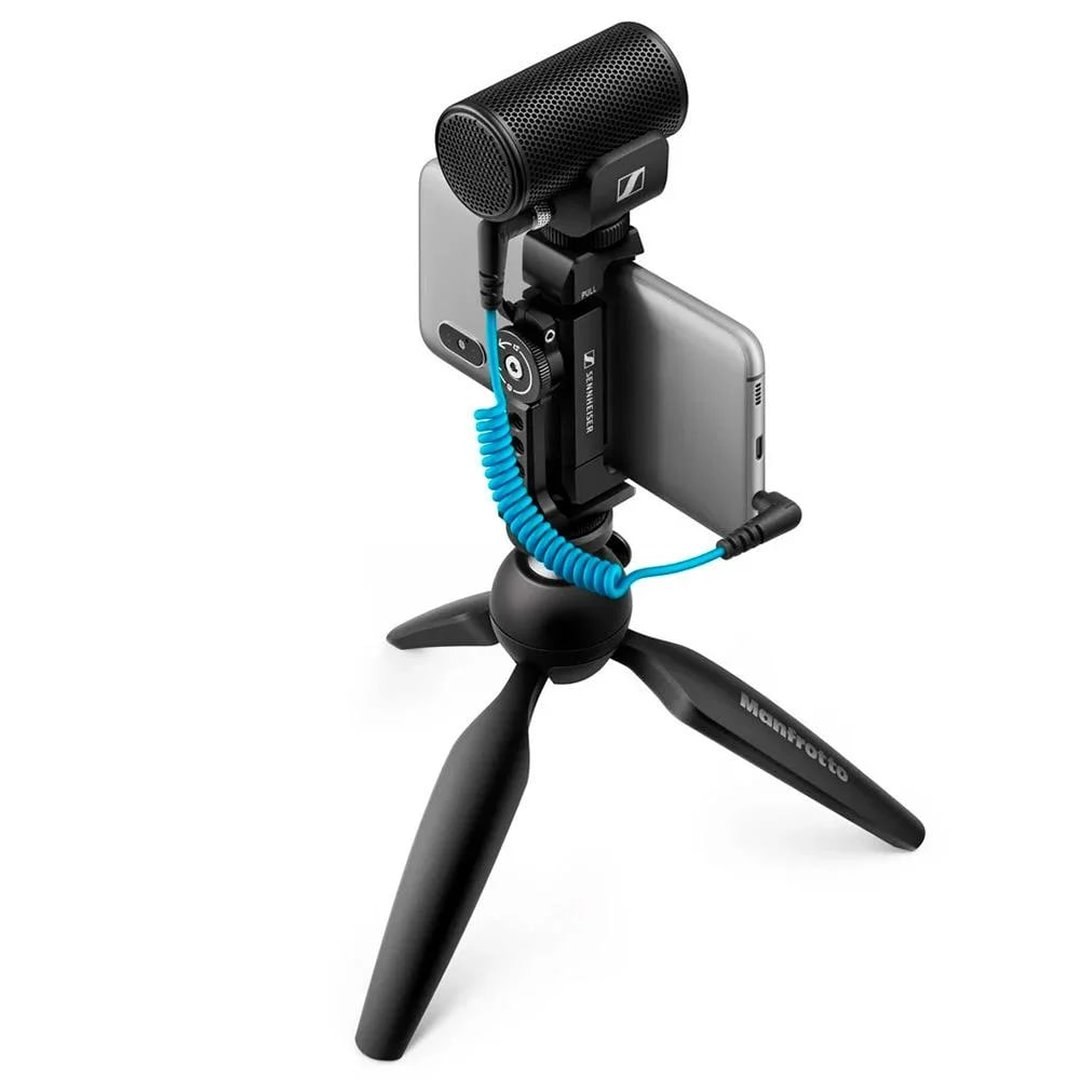 Microfone Supercardioide Sennheiser, Compacto, Direcional, Kit Mobile MKE 200: Clip para Smartphone + Mini Tripé, Preto 509256